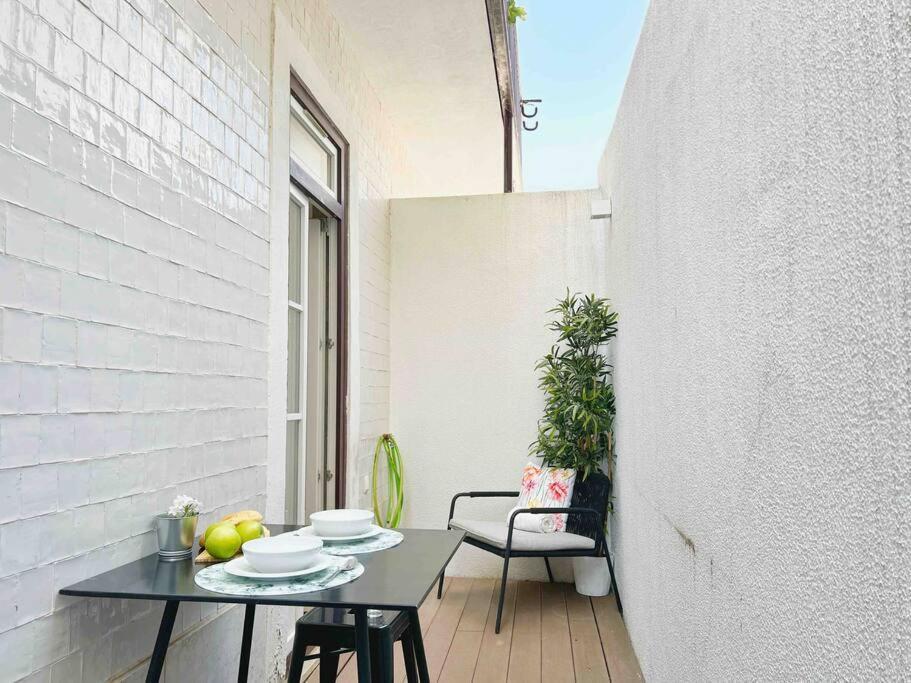 Vila Rosario 3 Studios With Patio By Homeful Homes Лиссабон Экстерьер фото
